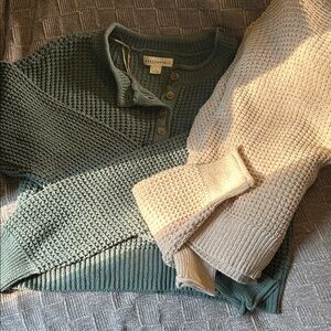 Aeropostale Green and Cream Women Sweaters